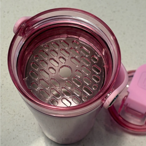 Brumate Shaker Bottle - Blush - Picture 7 of 8